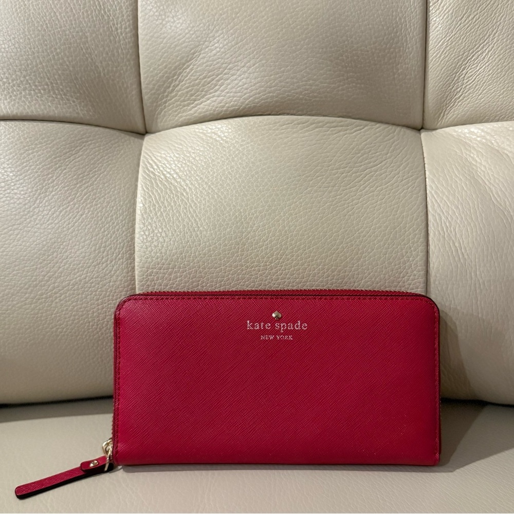 Kate Spade Lacey Cedar Street Dynasty Red Wallet